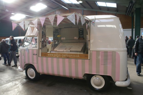Polly's Parlour ice cream van