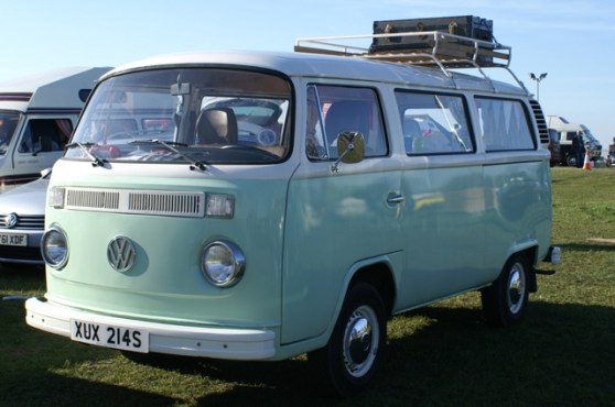 Type 2 Bay Window Volkswagen Camper XUX 214S