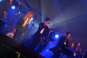 band live music field of dreams 