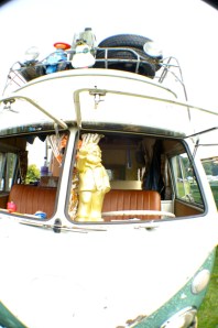 splitscreen vw skeg vegas gnome safaris